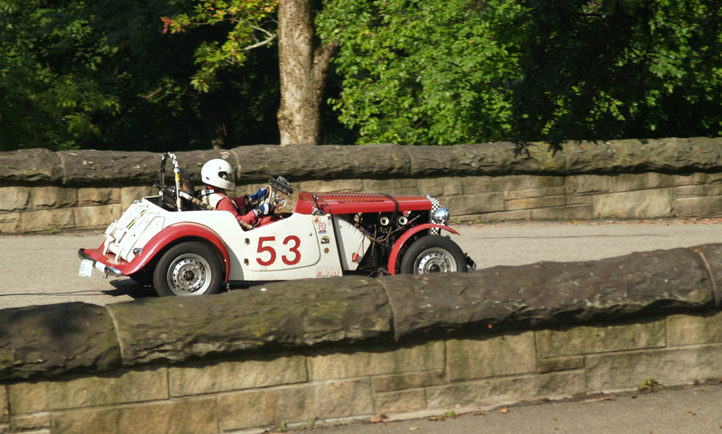 Illustration for article titled Flashback: Pittsburgh Vintage Grand Prix